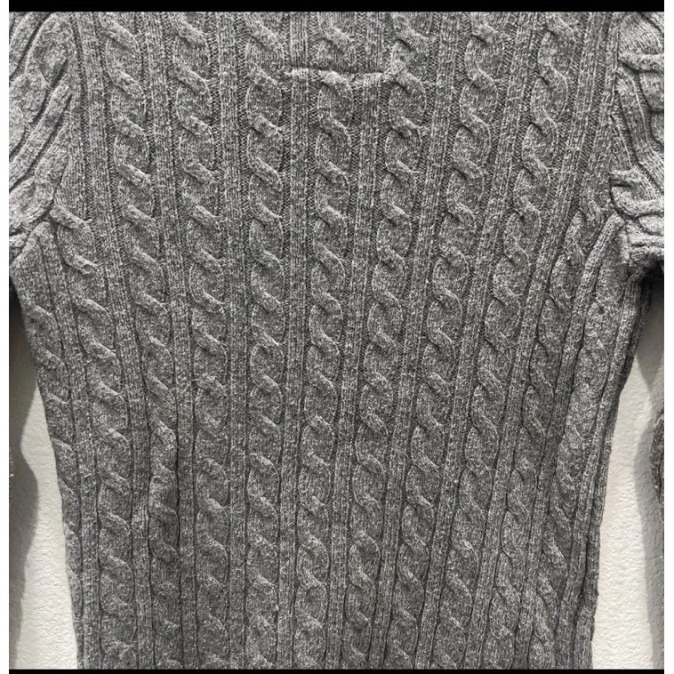 VTG Y2K Womens Abercrombie Fitch Cable Knit V-Neck Sweater Medium Bella‎ Swan - Image 14