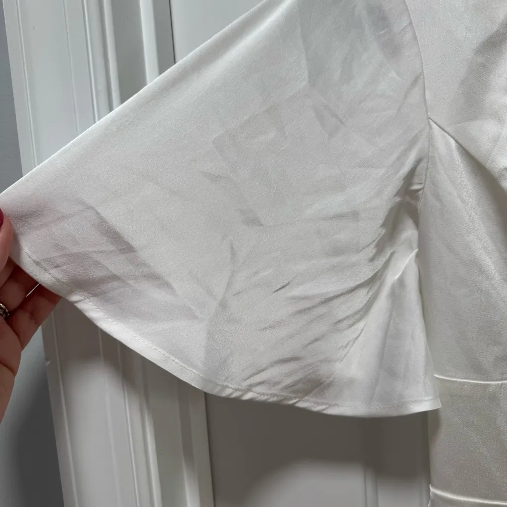 Lulus Elegant Confidence NWT Medium White Satin Flutter Sleeve Cutout Maxi Dress - Image 5