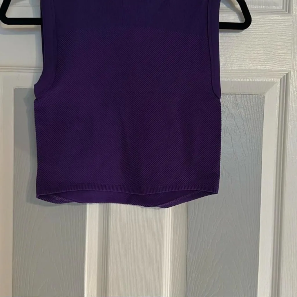 Free People Throw Cropped Muscle Tank - Image 4