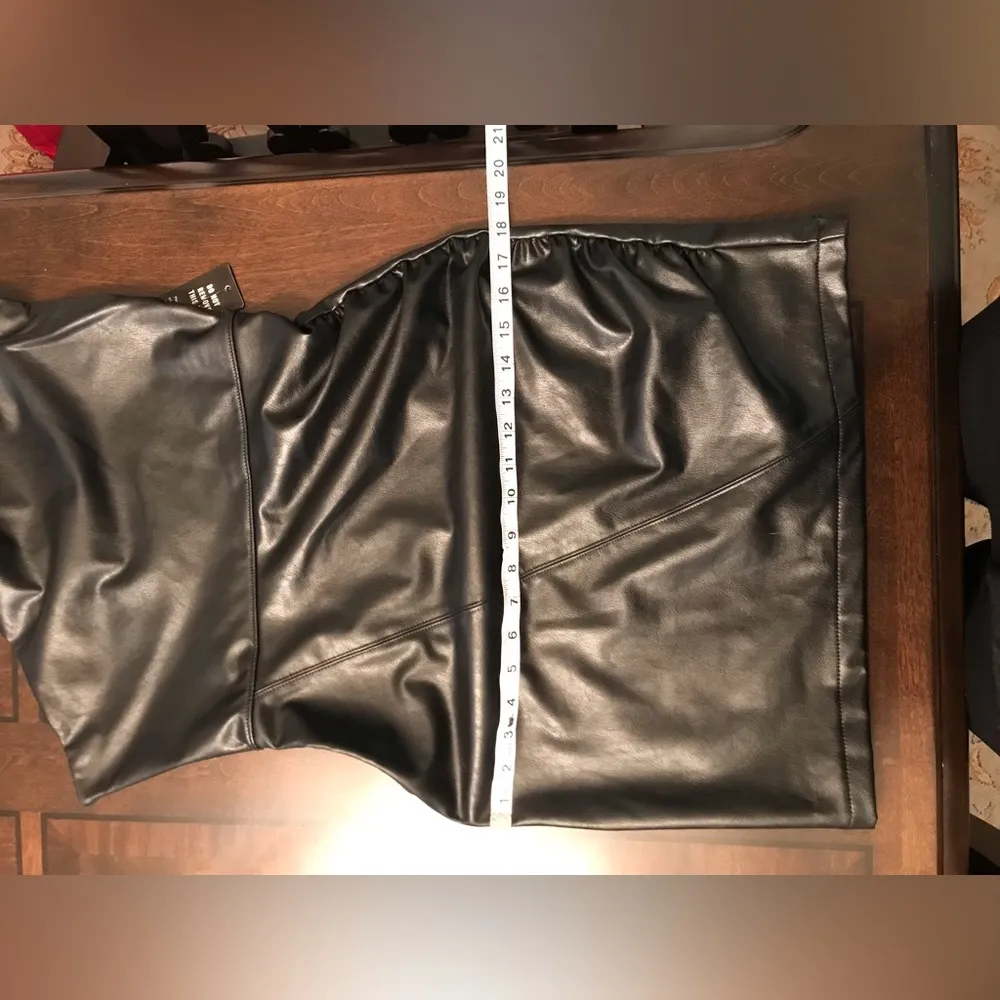 NWT Black Vegan Leather One Shoulder Asymmetrical Mini Dress Sz S - Image 7