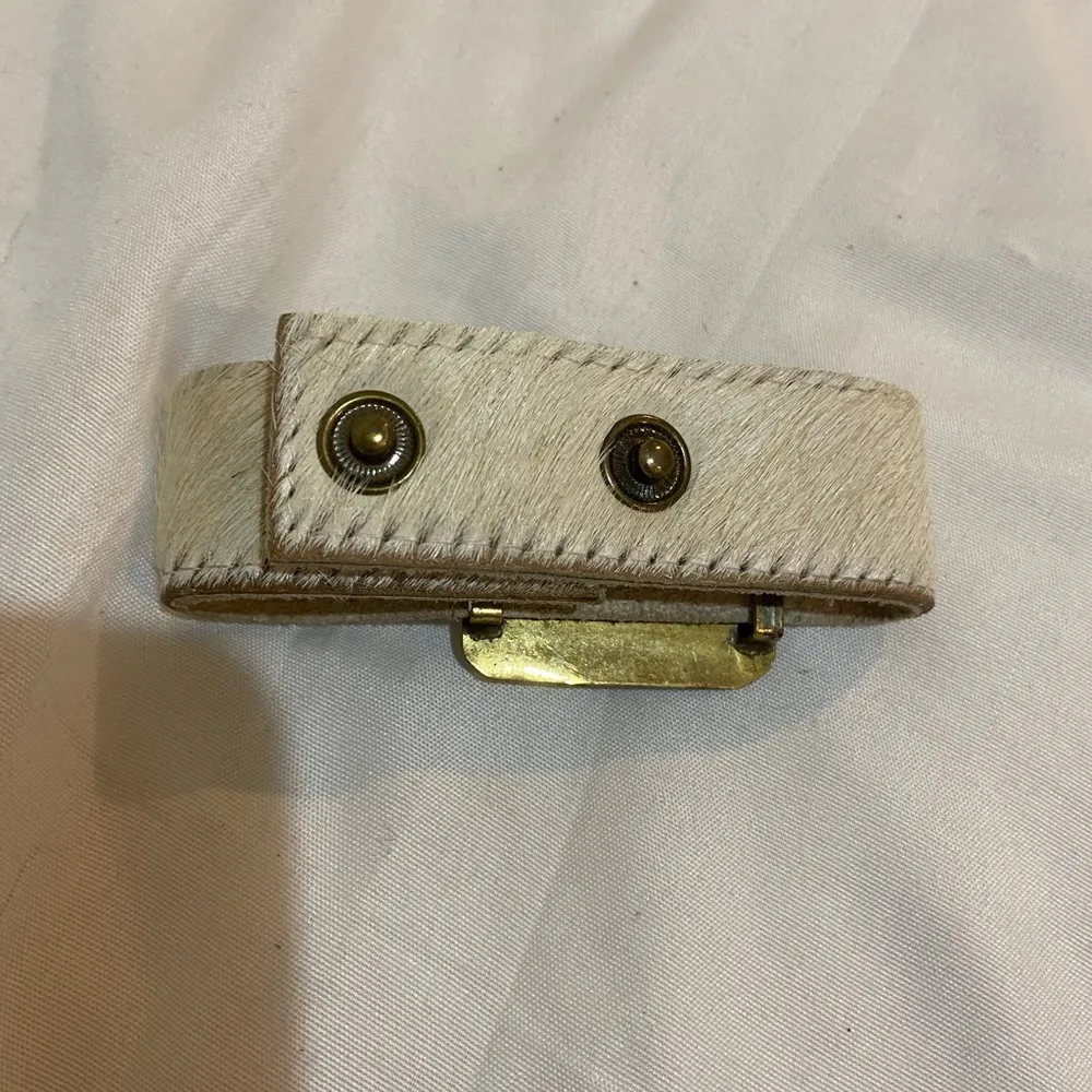 Gold Played Crystal Fur Bracelet - Image 3