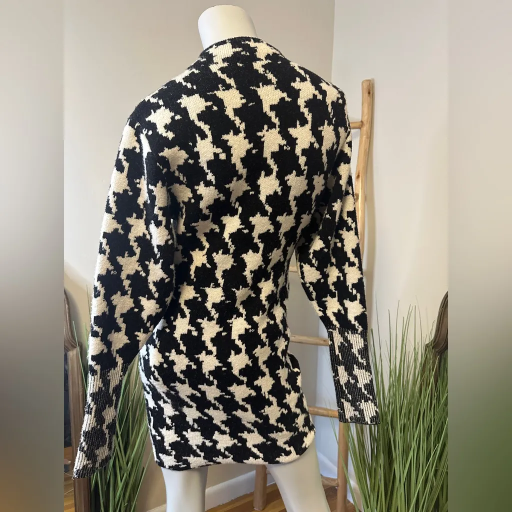 EXPRESS Houndstooth Sweater Dress Small NWT - Image 2
