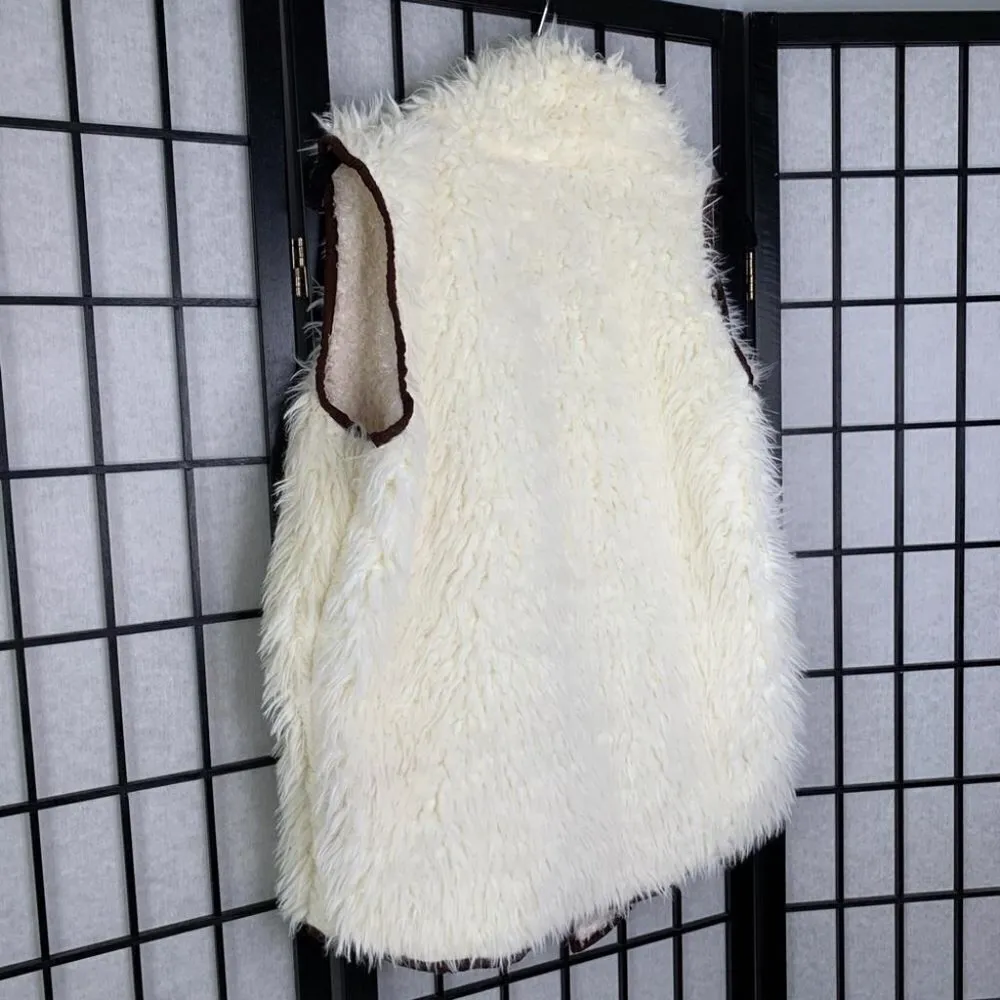 Melrose & Market Sherpa Plush Faux Fur Sleeveless Vest White Small - Image 7