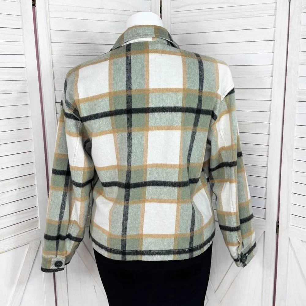 Zara Plaid Flannel Wool Blend Crop Shacket Jacket Green Ivory Large - Image 4