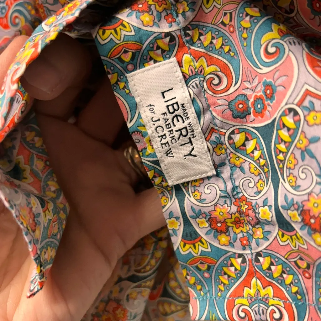 J.Crew slim-fit organic cotton shirt in the Liberty "Georgia Duke" print Size 2 - Image 6