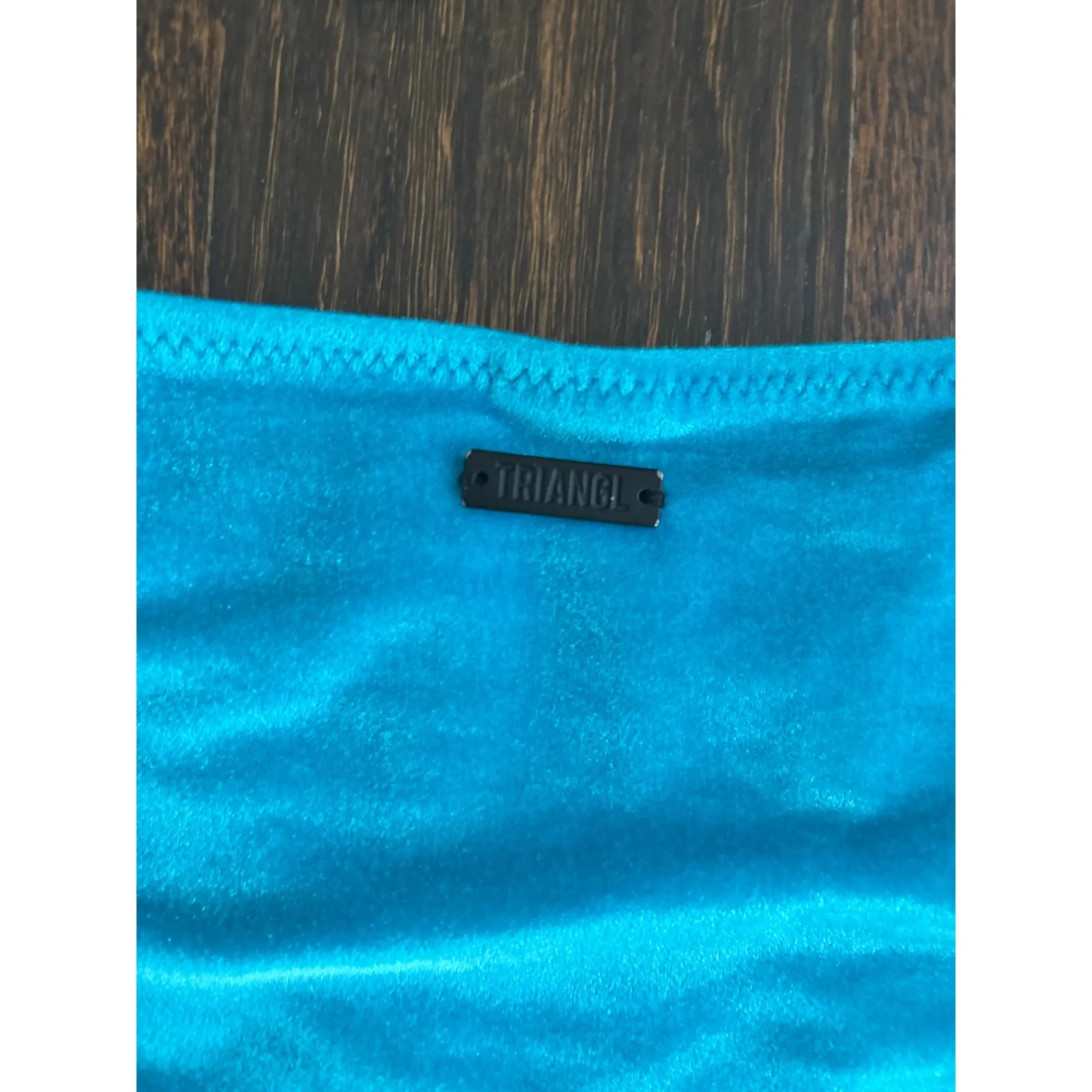 Triangl‎ Velvet Bikini Bottom Size Large - Image 3