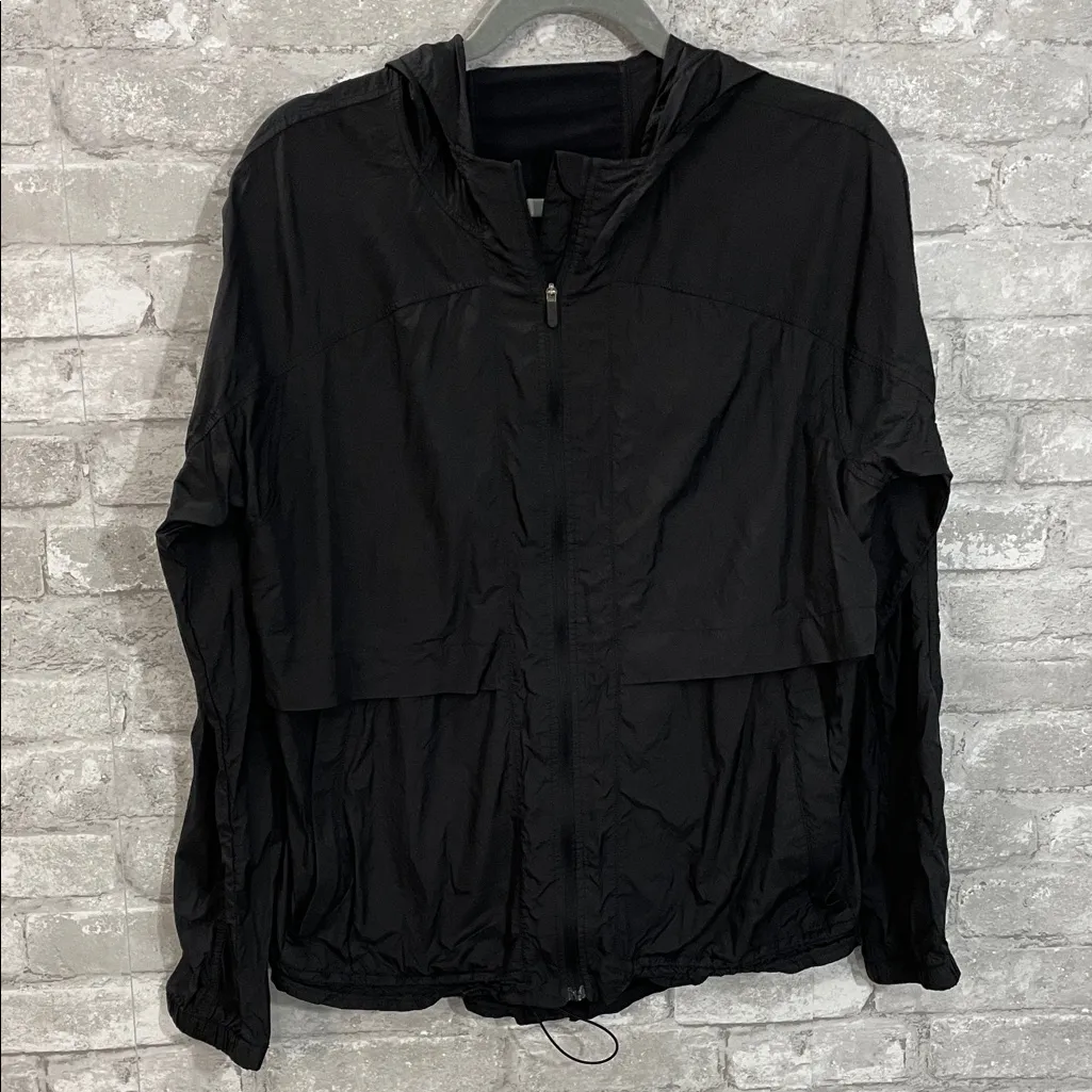 Lululemon Hood Lite Jacket
Black - Image 2