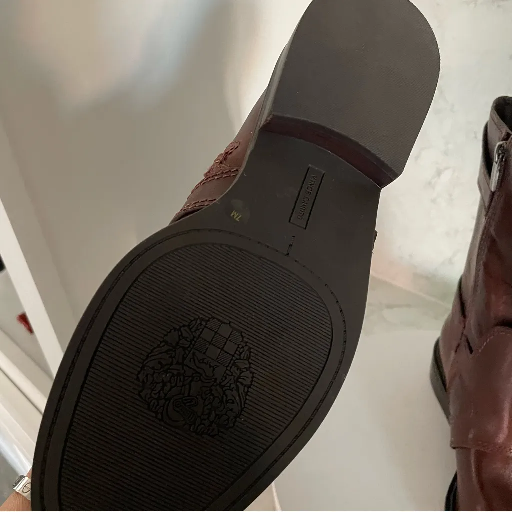 New! Vince Camuto Leather Alicenta Bootie Moto Boot Sz 7‎ $189 - Image 5