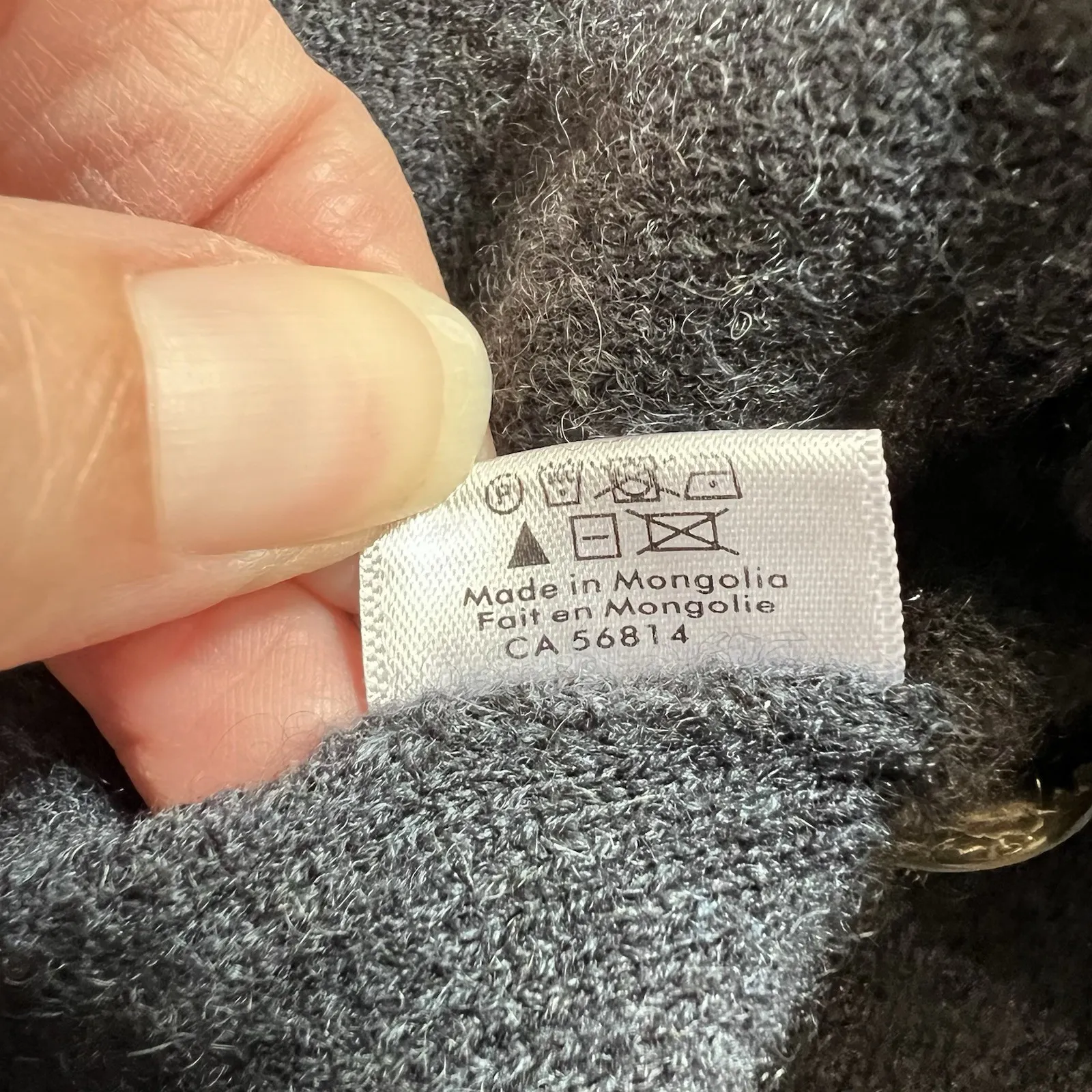 Black Goat Cashmere Cardigan Sweater Gray Quiet Luxury Preppy Lux Classic - Image 6