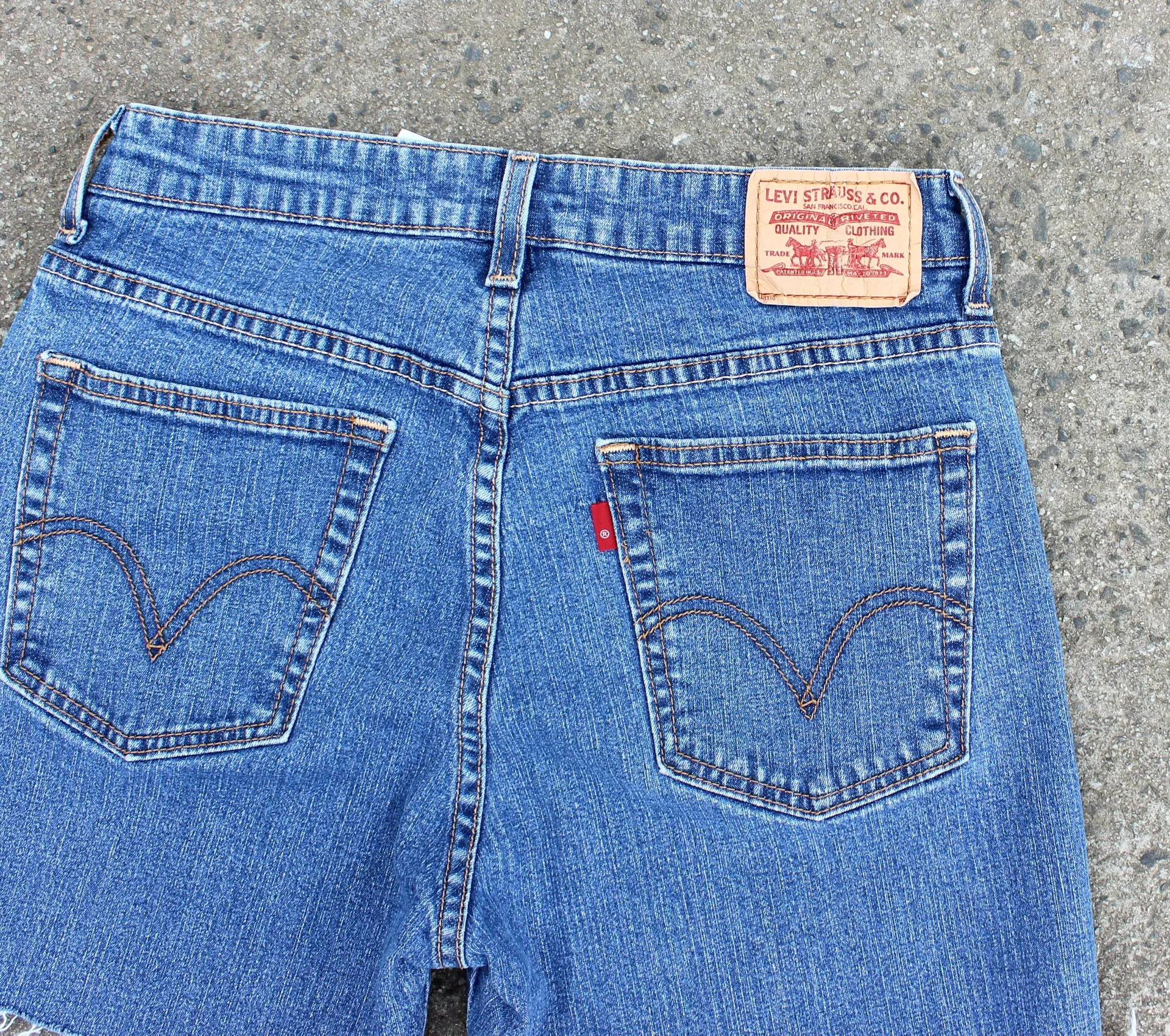 Levi’s cutoff denim shorts - Image 3