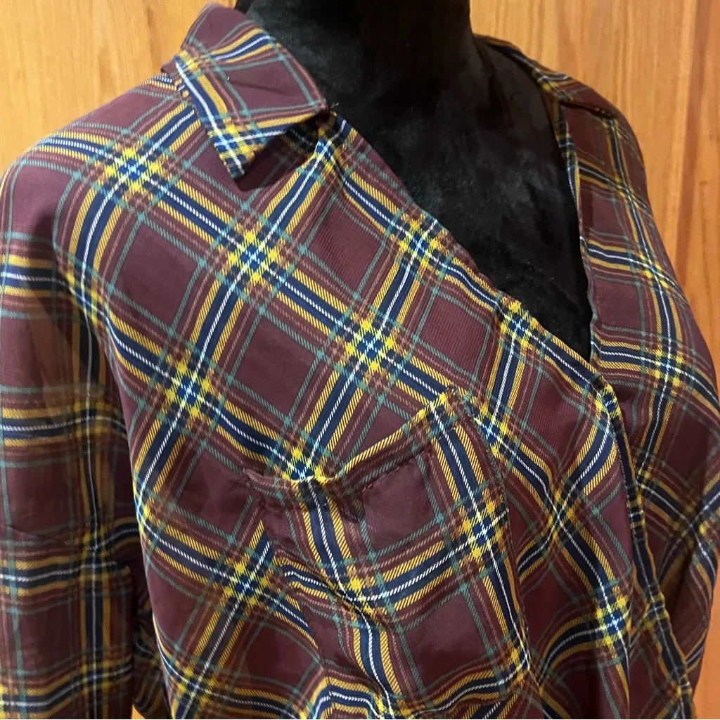 Lush Sheer Plaid Long Sleeve Surplice Faux Wrap Blouse in Dark‎ Wine Size Small - Image 3