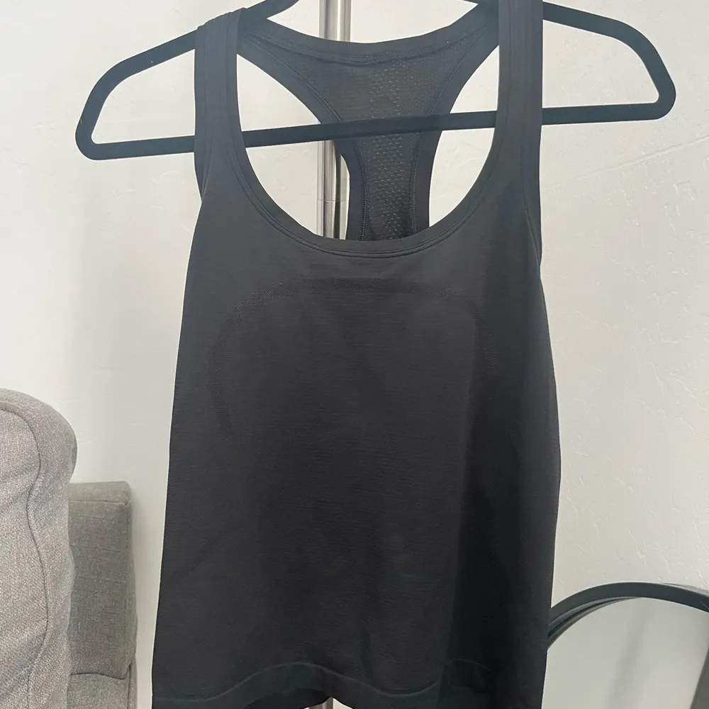 Lululemon Swiftly Tech Racerback Tank Top 2.0 *Race Length - Image 3