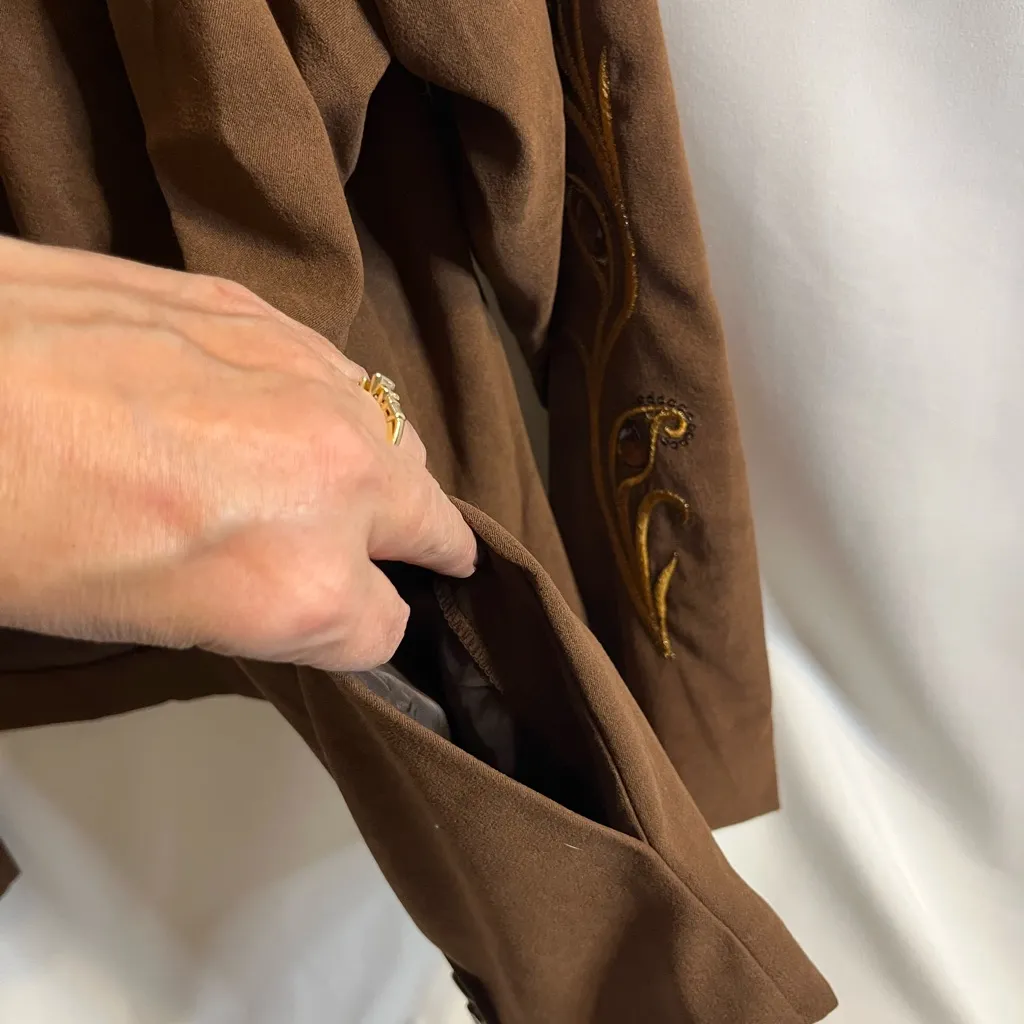 Bob Mackie Brown Embroidered Women's Jacket NWT Wearable Art Size XL - Image 8