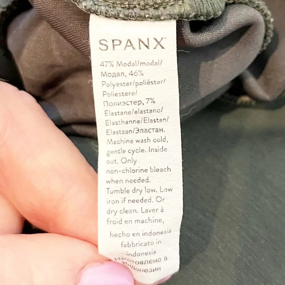 SPANX Air Essentials High Rise Wide Leg Sweatpants Green XL Tall - Image 5