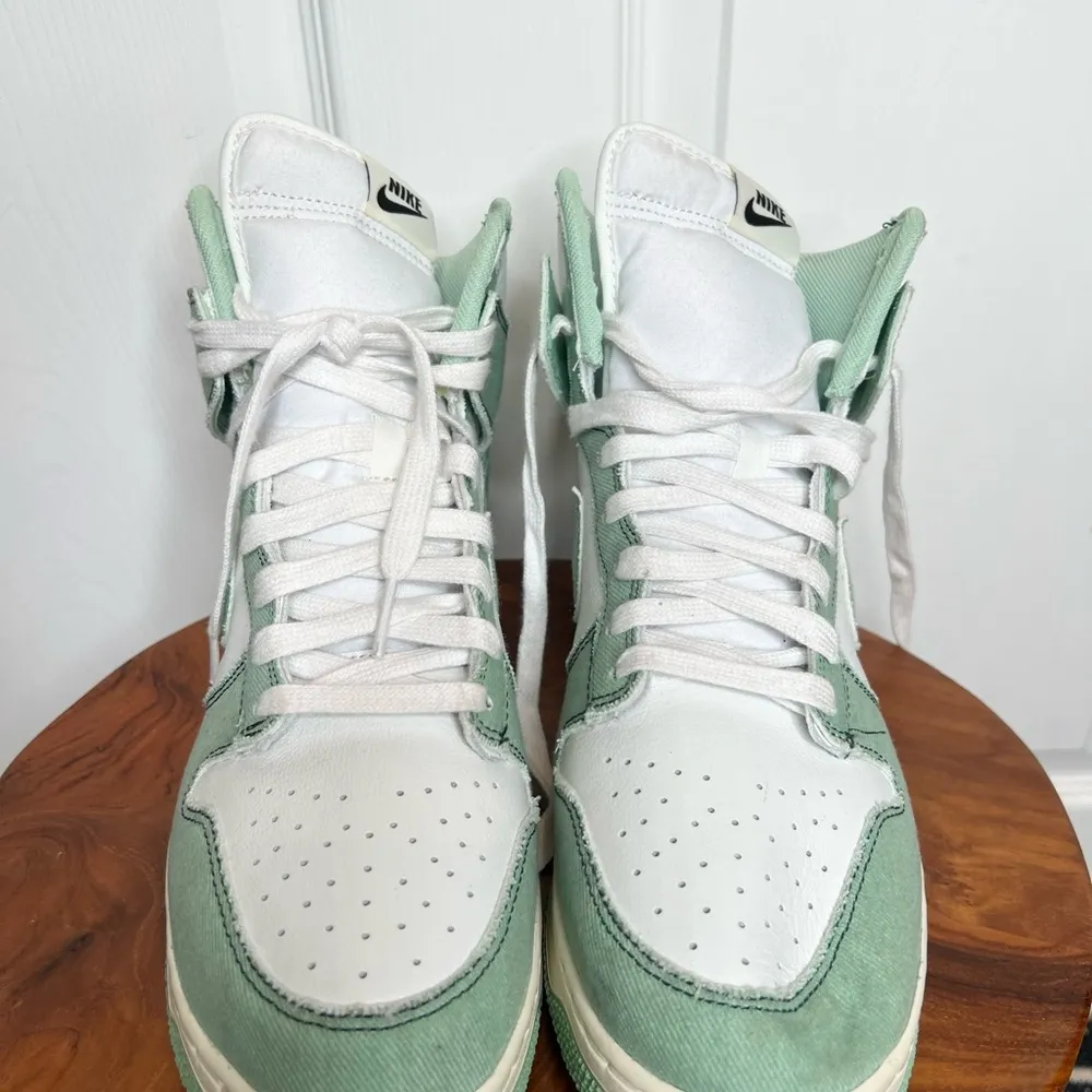 Nike Women's Dunk High 1985 'Enamel Green' Athletic Sneakers Size 13.5 has marks - Image 5