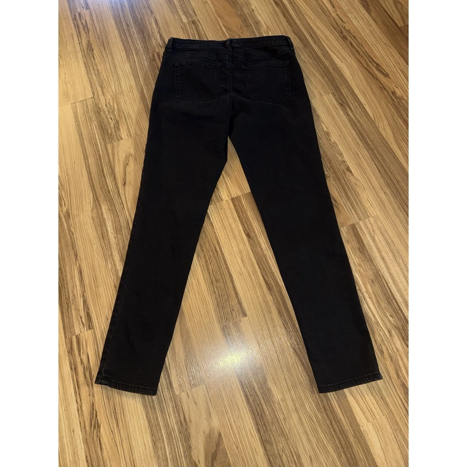 Jessica Simpson High Rise Skinny Women's size 10 Black Denim jeans - Image 3