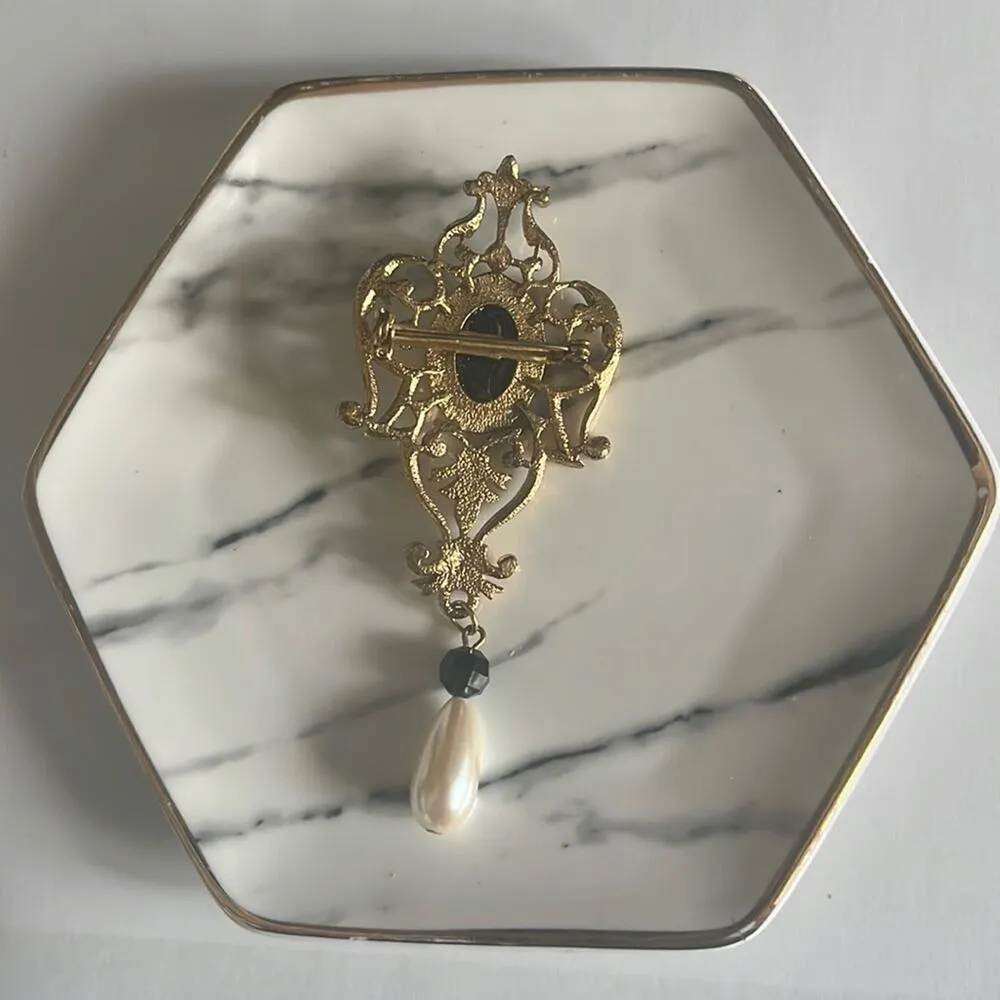 Vintage Renaissance Brooch Pin Drop Pearl Gold 50s 60s Costume Jewelry Filigree - Image 3