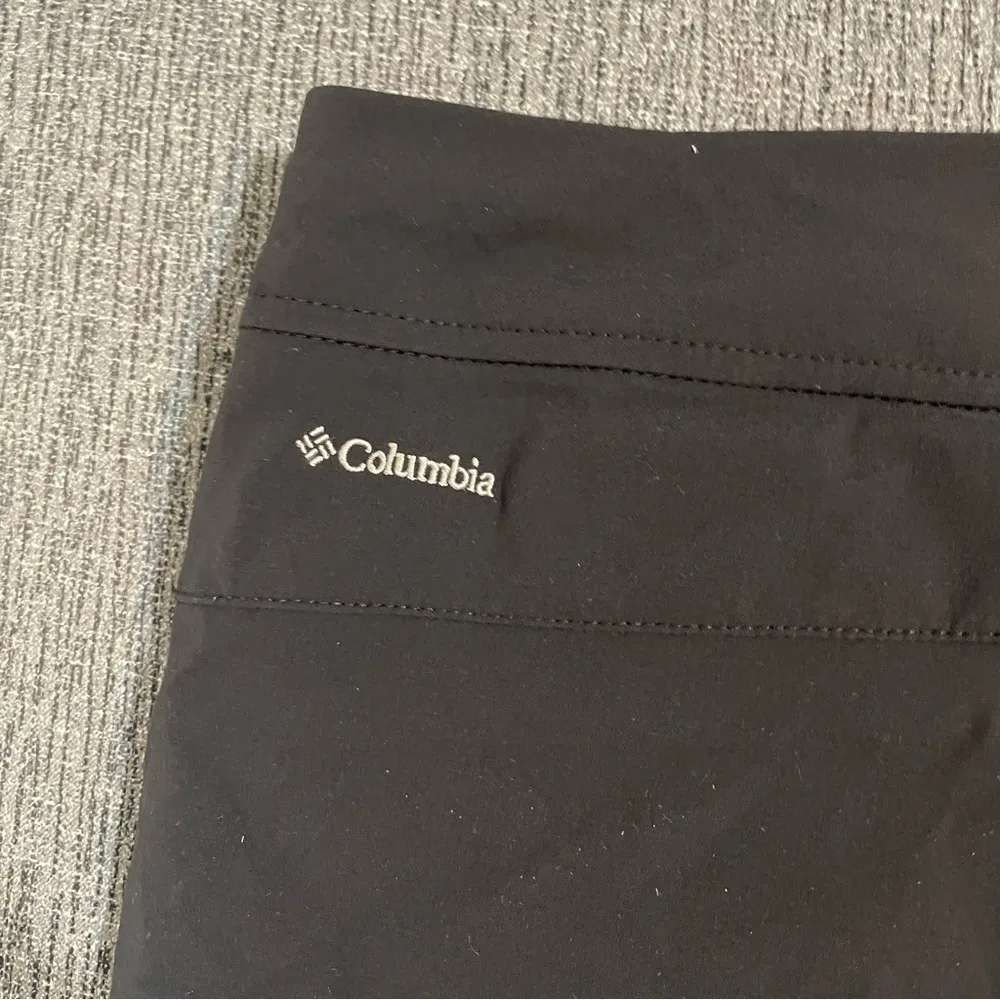 Columbia Women’s Black Shorts - Image 5