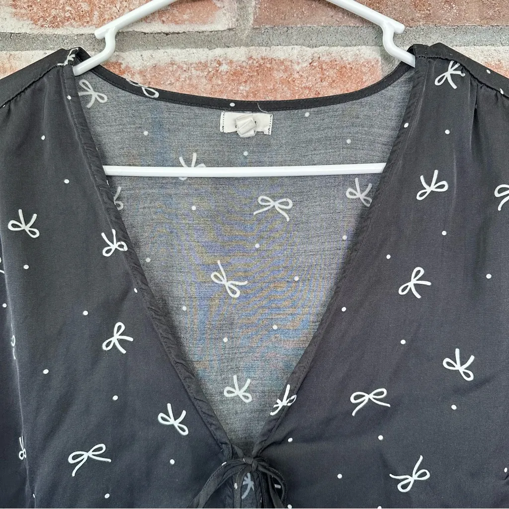 Aerie Satin Bow Print Front Tie Open Blouse Shirt Womens XL Black White Coquette - Image 2