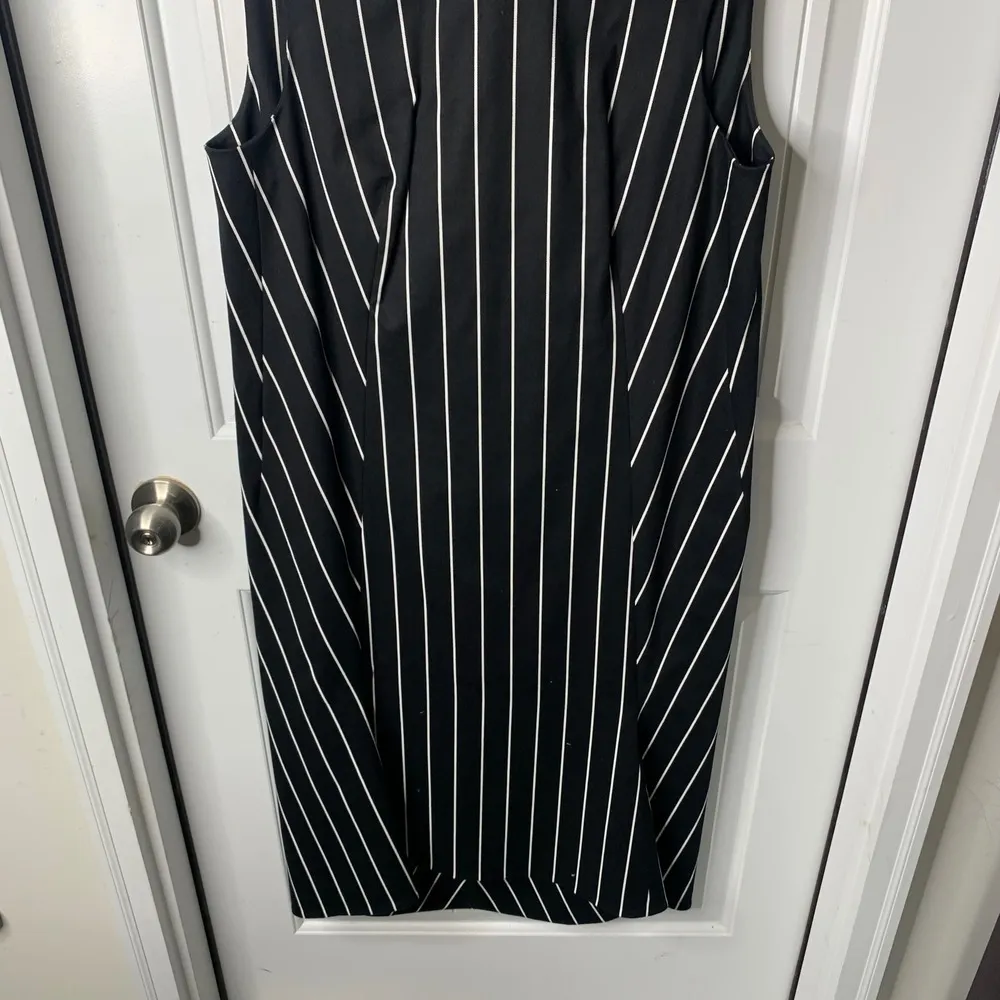 Balenciaga Striped black avant garde quiet luxury shift Dress minimalist size 42 - Image 3