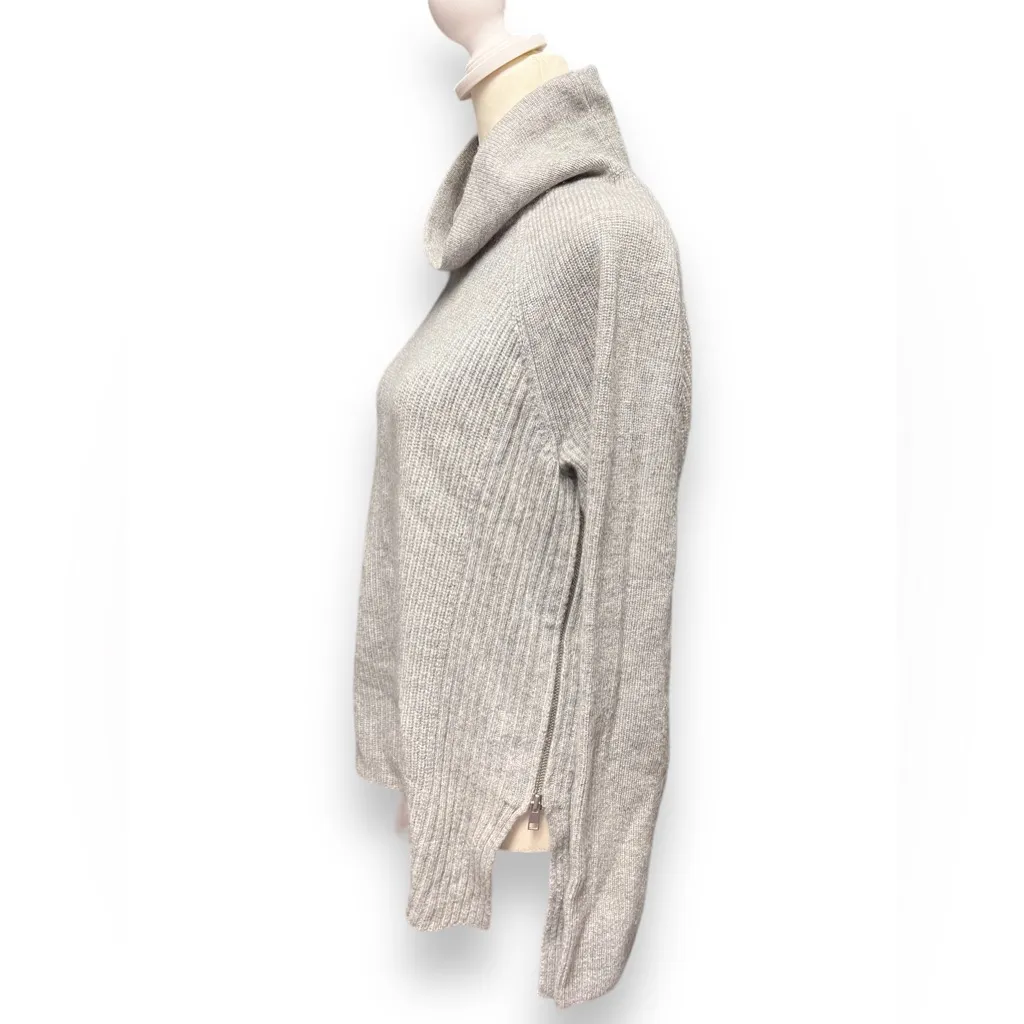 Vince cashmere wool blend turtleneck size small - Image 9