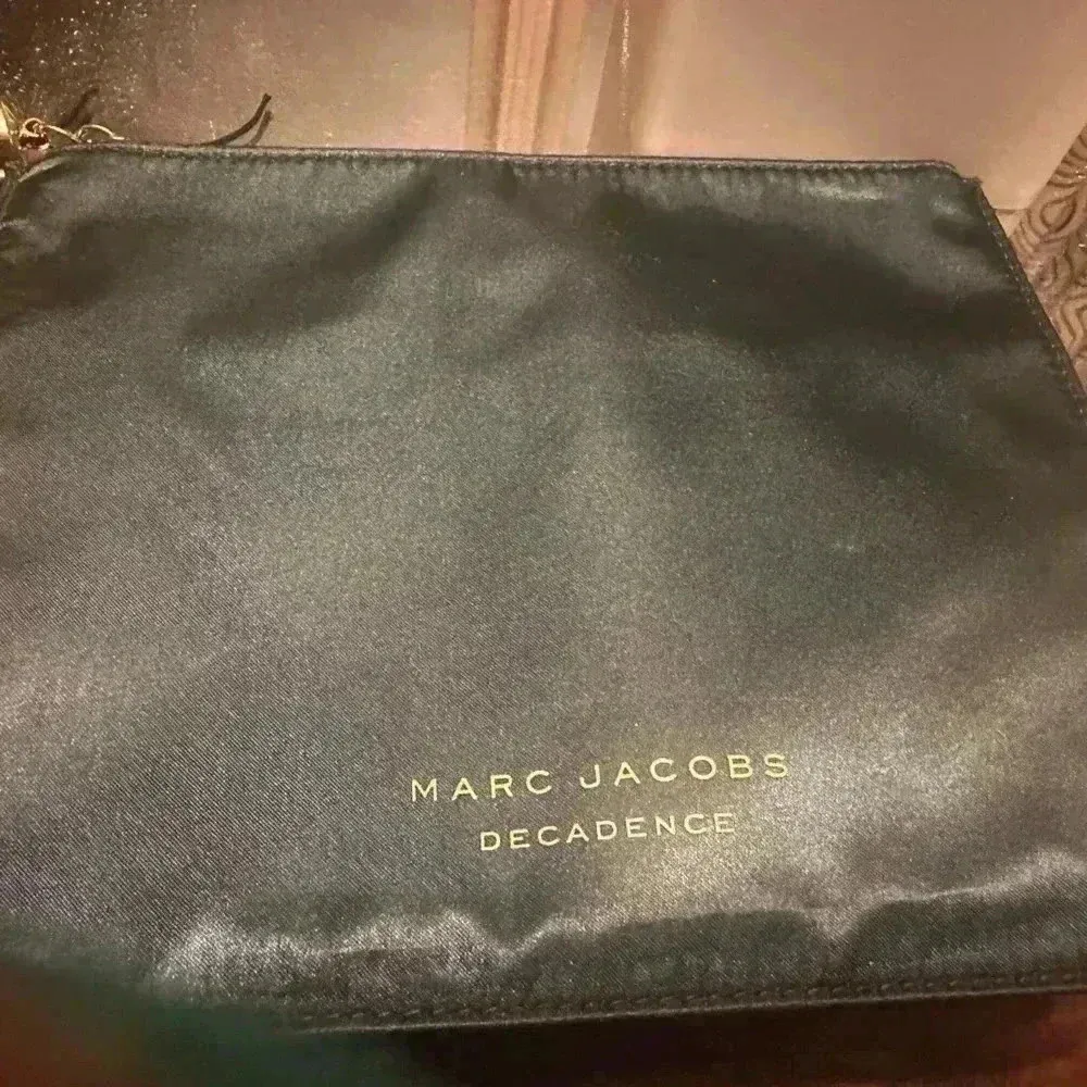 MARC JACOBS green purse pouch - Image 5