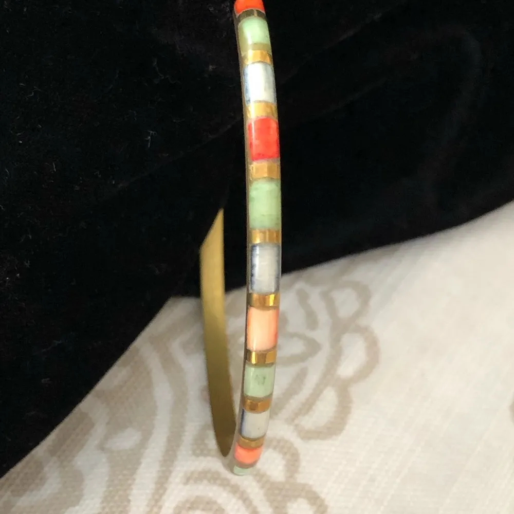 Vintage cloisonné pastel colors bangle bracelet - Image 4