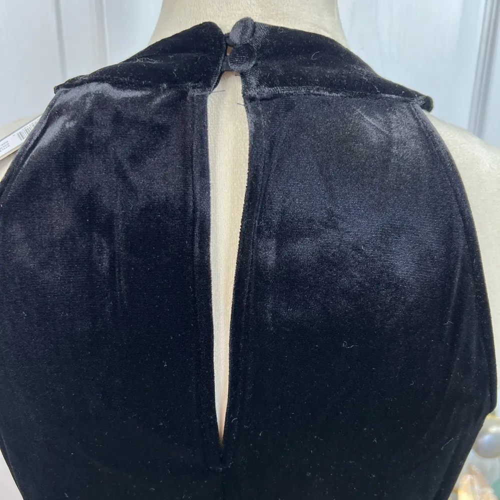 Catherine Malandrino Black Velvet Keyhole Luxe Top Size S Sleeveless - Image 14