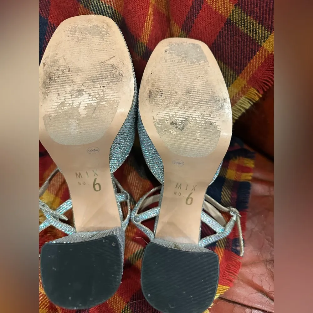 NWOT MIX No. 9.5 rhinestone crystal platform heels shoes with ankle strap - Image 5