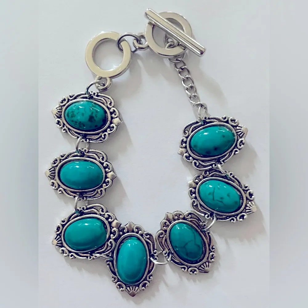 Vintage Faux Turquoise And Silver Bracelet - Image 2