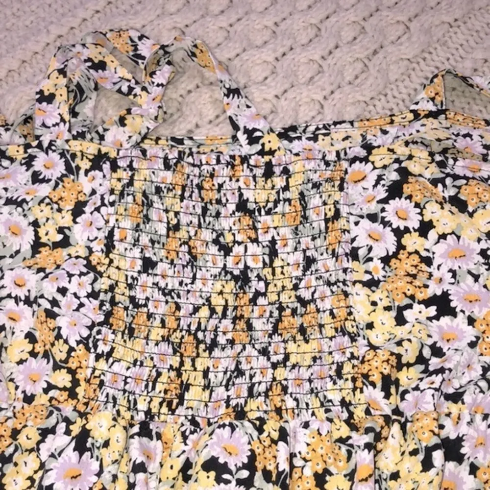 SOCIAL STANDARD BY SANCTUARY size XXlarge yellow floral ditsy maxi dress - Image 9