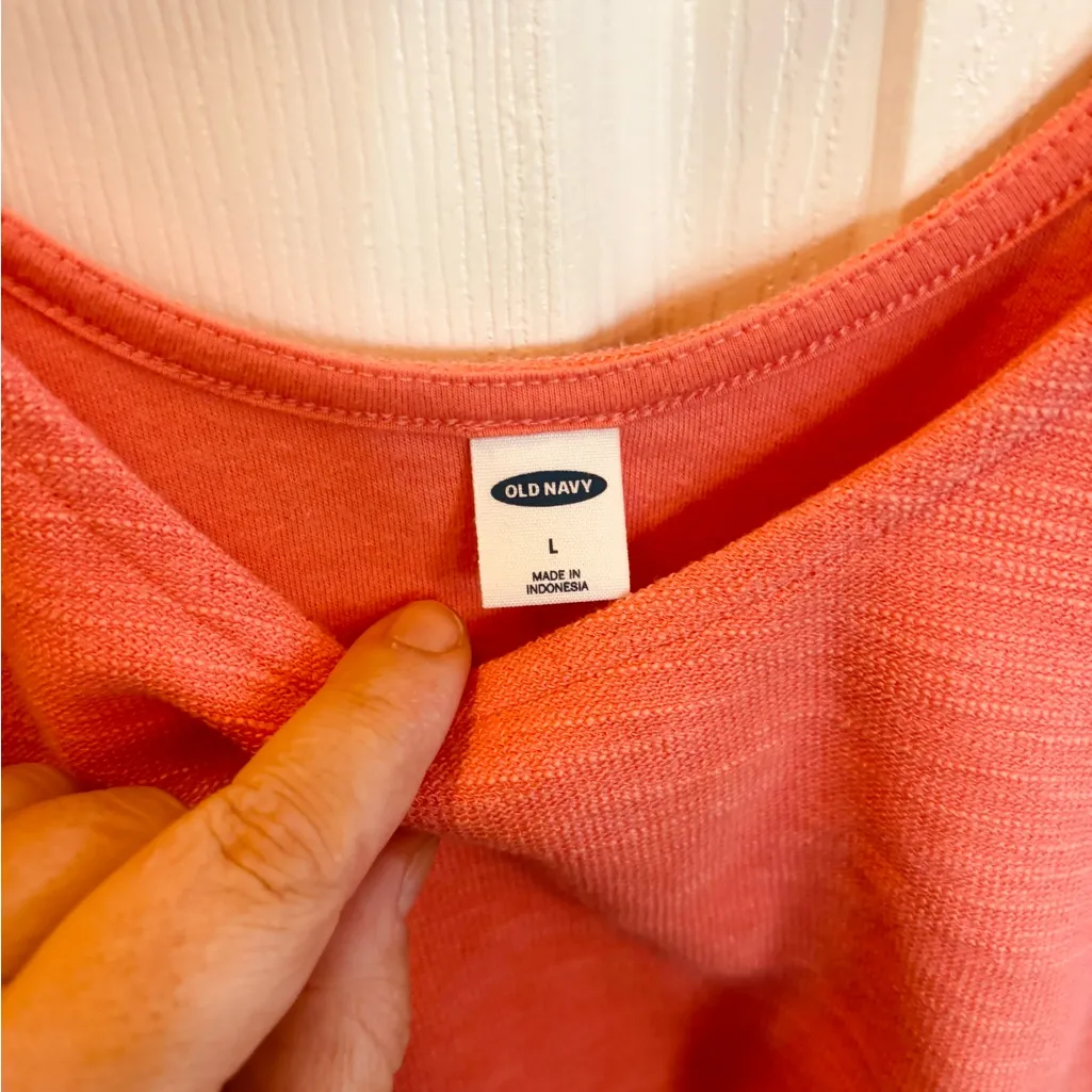 Old Navy Coral Tank Top - Image 3