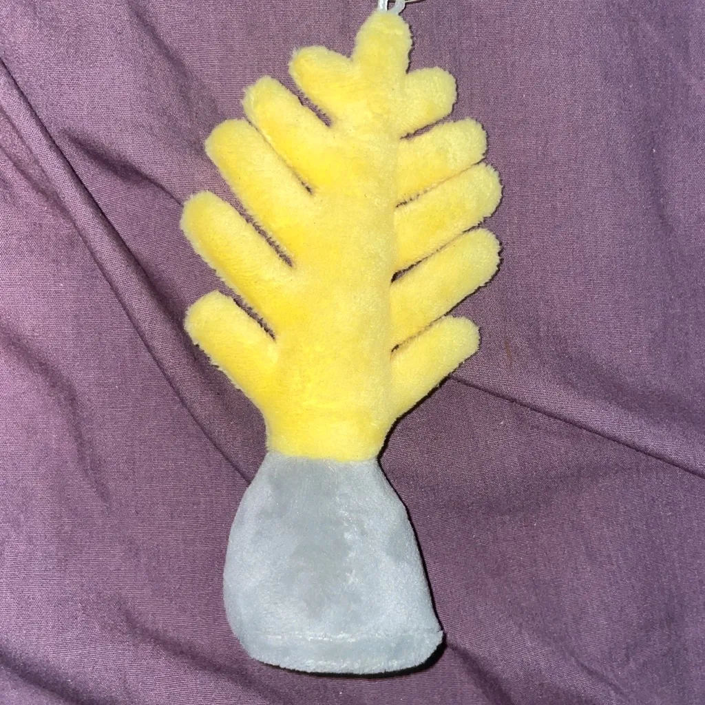 Mimools Chukmaepsisanho Stylasteridae Coral bag charm Yellow - Image 6