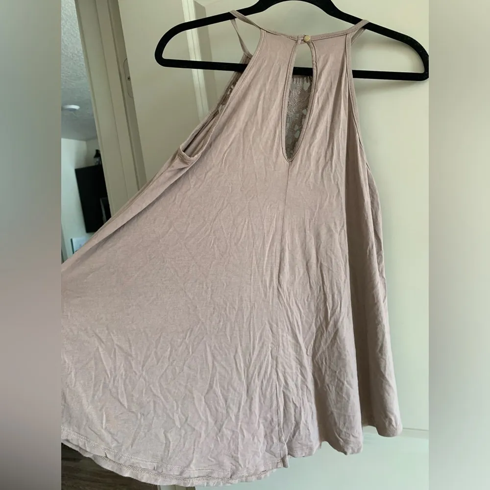 Cute flowy boho tank top - Image 3