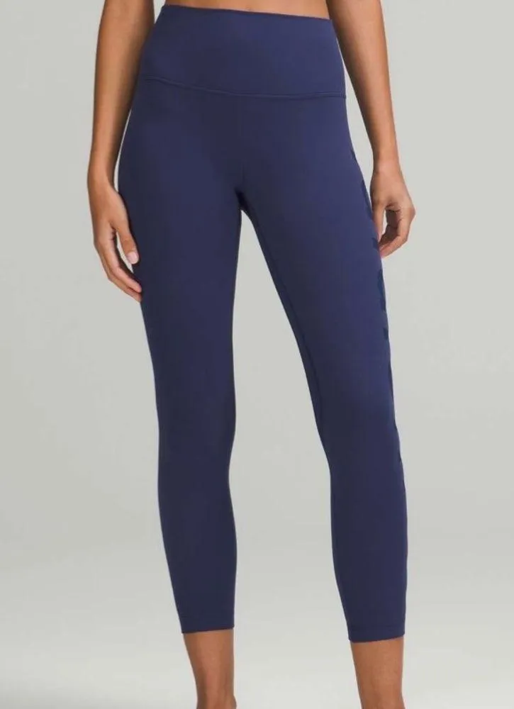 lululemon athletica Align High-Rise Pant 25” Graphic Night Sea -Size 2 - Image 9