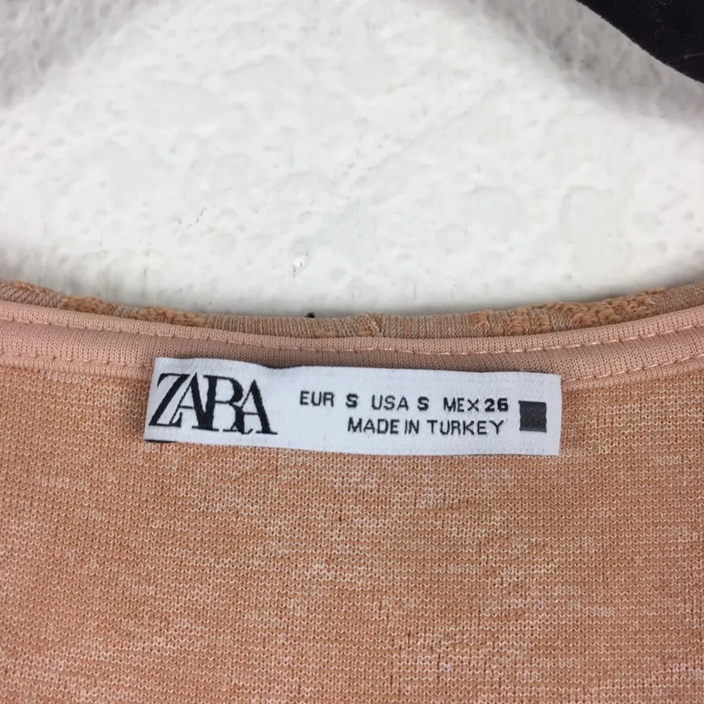 Zara Peach Sleeveless V-Neck Ruffle Wrap Knit Midi Dress Small - Image 5