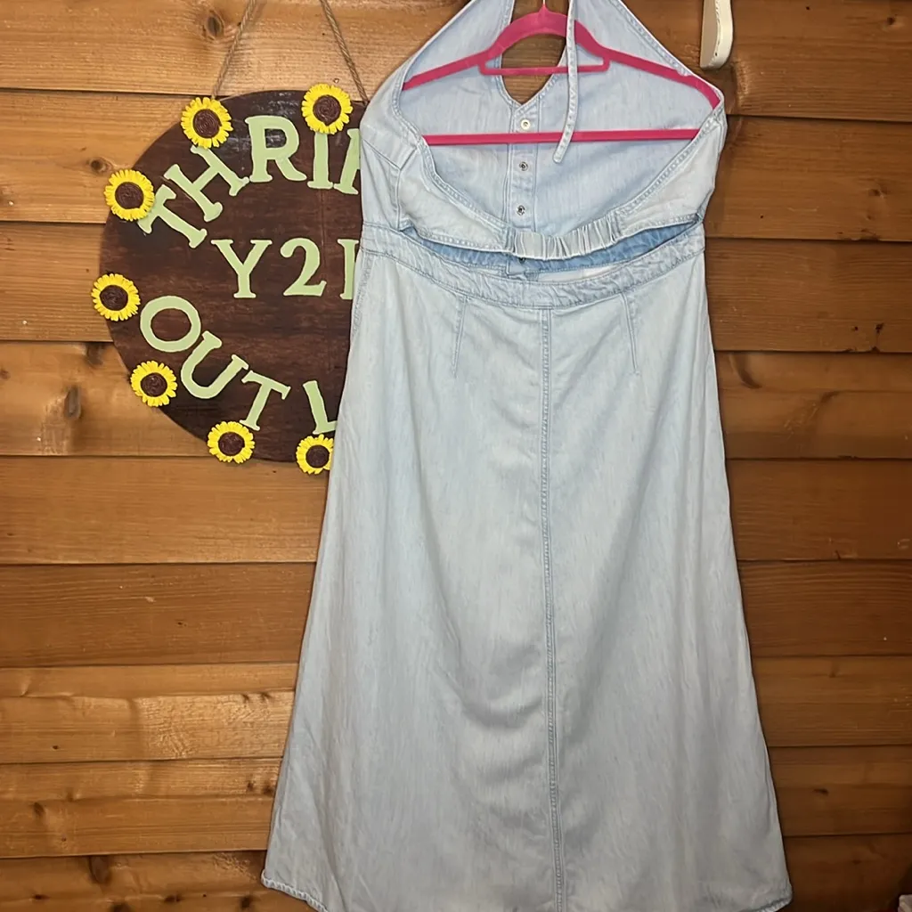 Universal Thread Light Wash Denim Backless Halter Maxi Dress Pocket Button 14 - Image 5