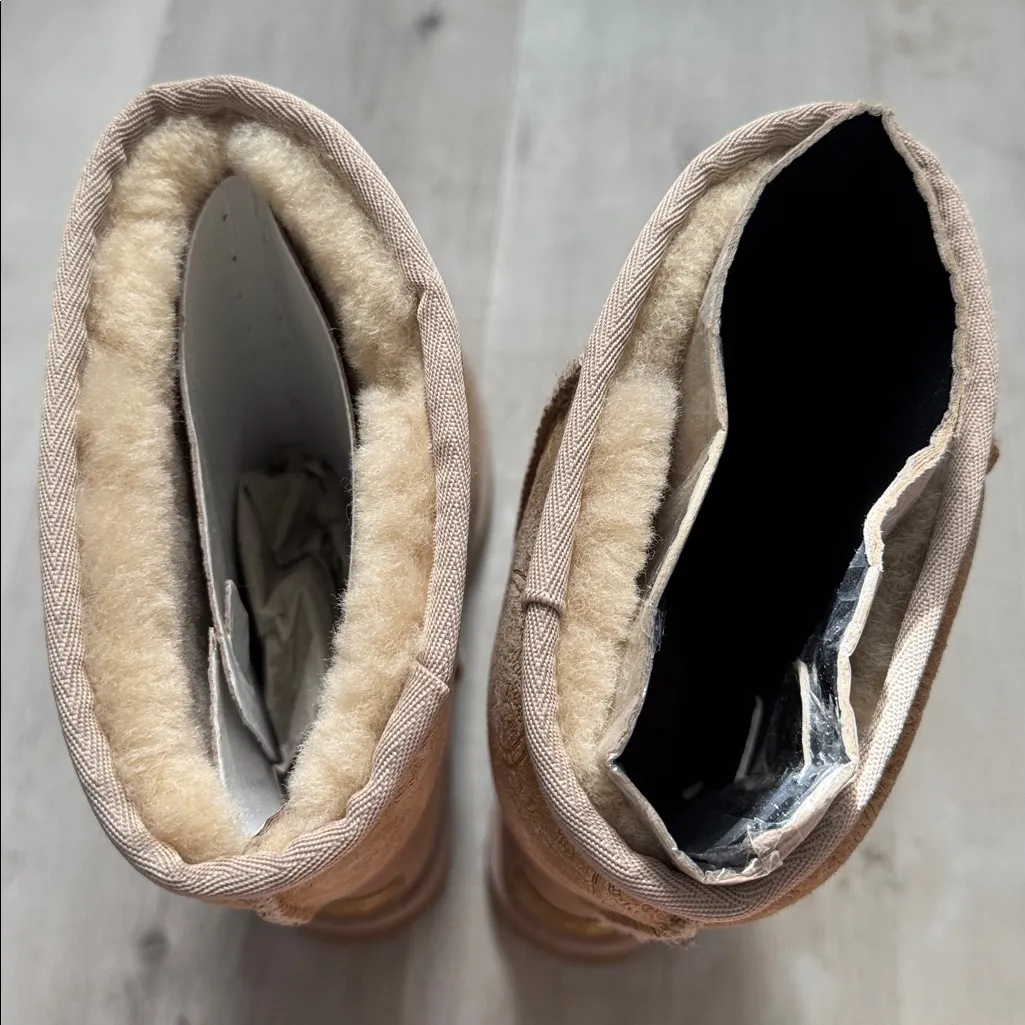 UGG Classic Tall Limited Edition Paisley Boots 5852 Tan Shimmer Size 5 Like New - Image 8