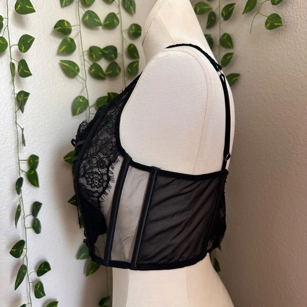 Victoria secret black lace corset women’s size small/ medium - Image 4