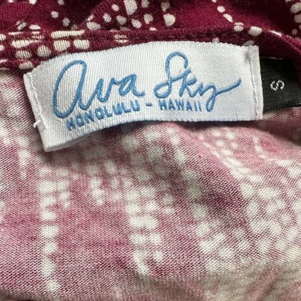 Ava Sky Fighting Eel Hawaiian Aloha Abstract Stretch Sheath Back Keyhole Dress S White - Image 5