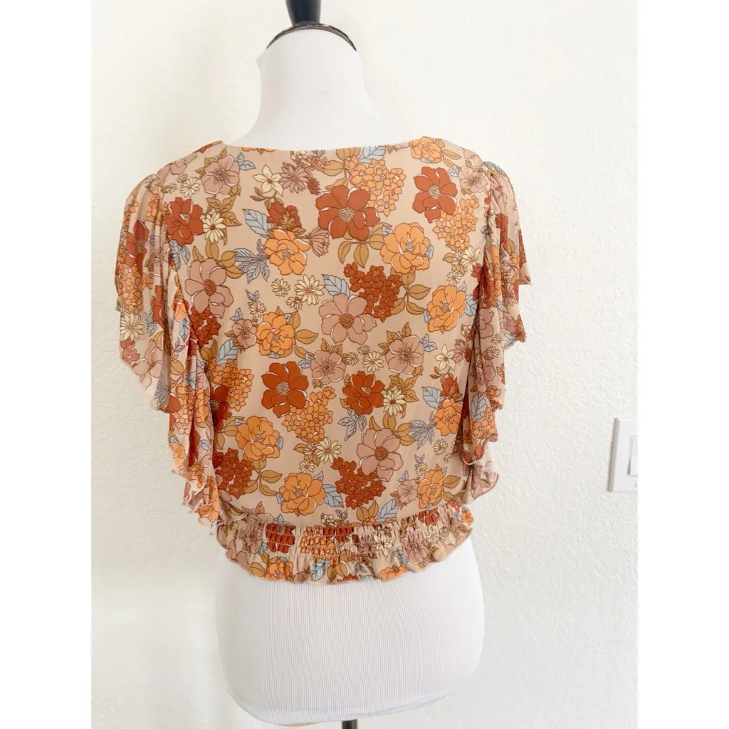 Floral Ruffle Sleeve Blouse in Orange and Cream Size M - Image 3