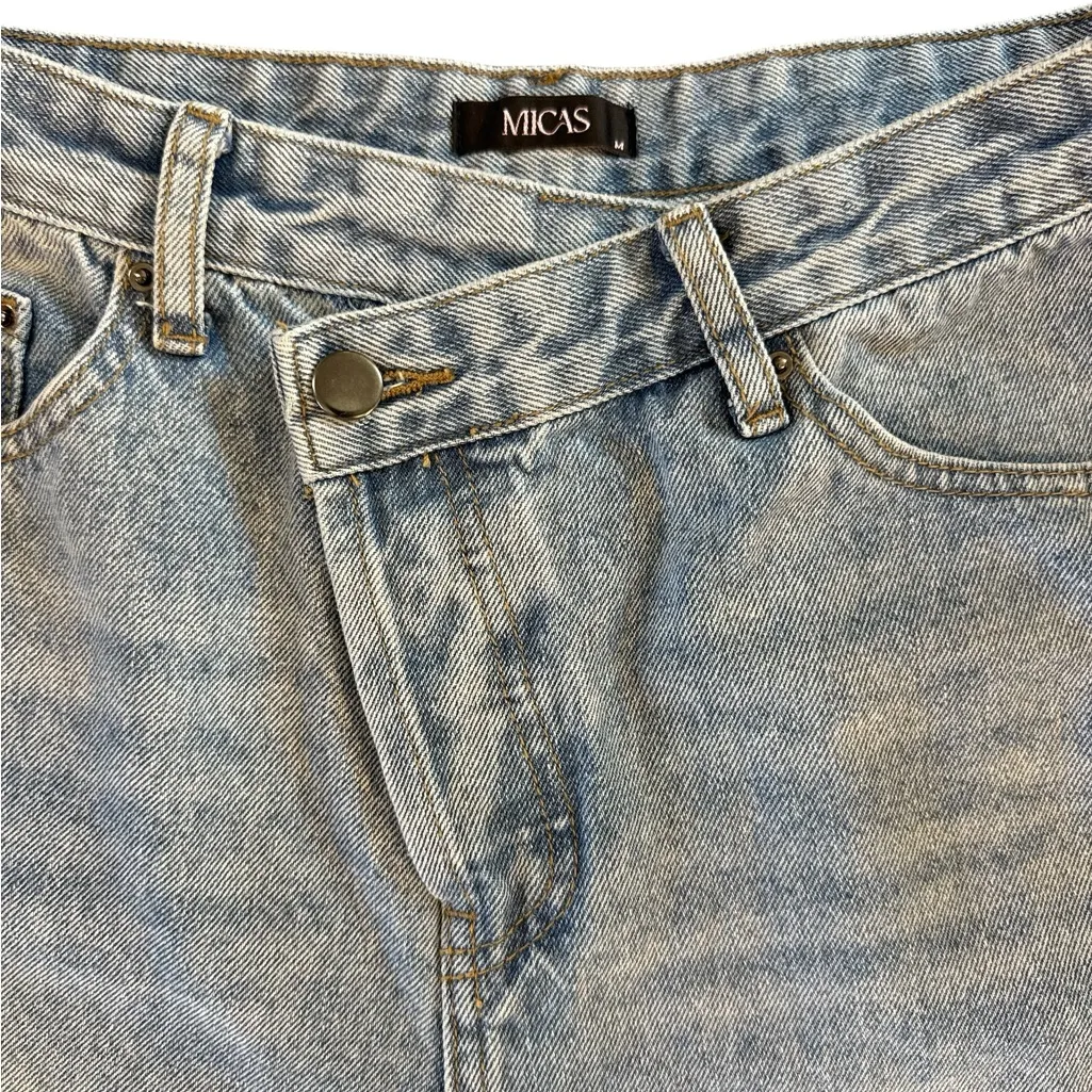 Light‎ Blue Straight Leg Women's Jeans Size Medium - Image 2