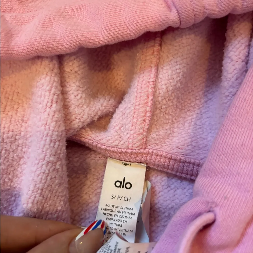 Alo Yoga Sweet Pink Accolade Hoodie - Image 4