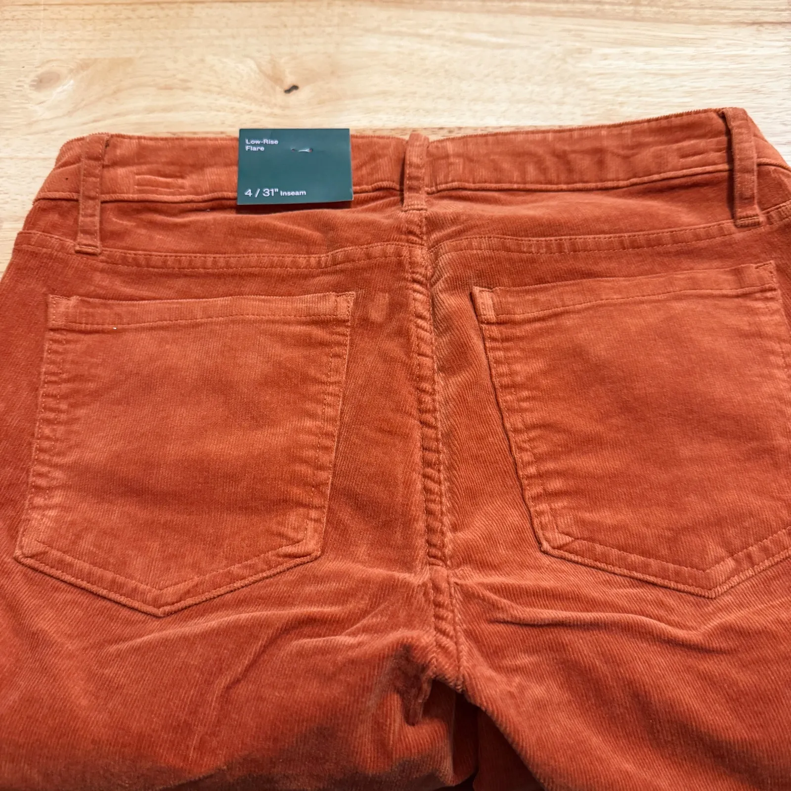 Wild Fable Women's Rust Orange Mid-Rise Corduroy Flare Pants - Size 6 - NWT - Image 8