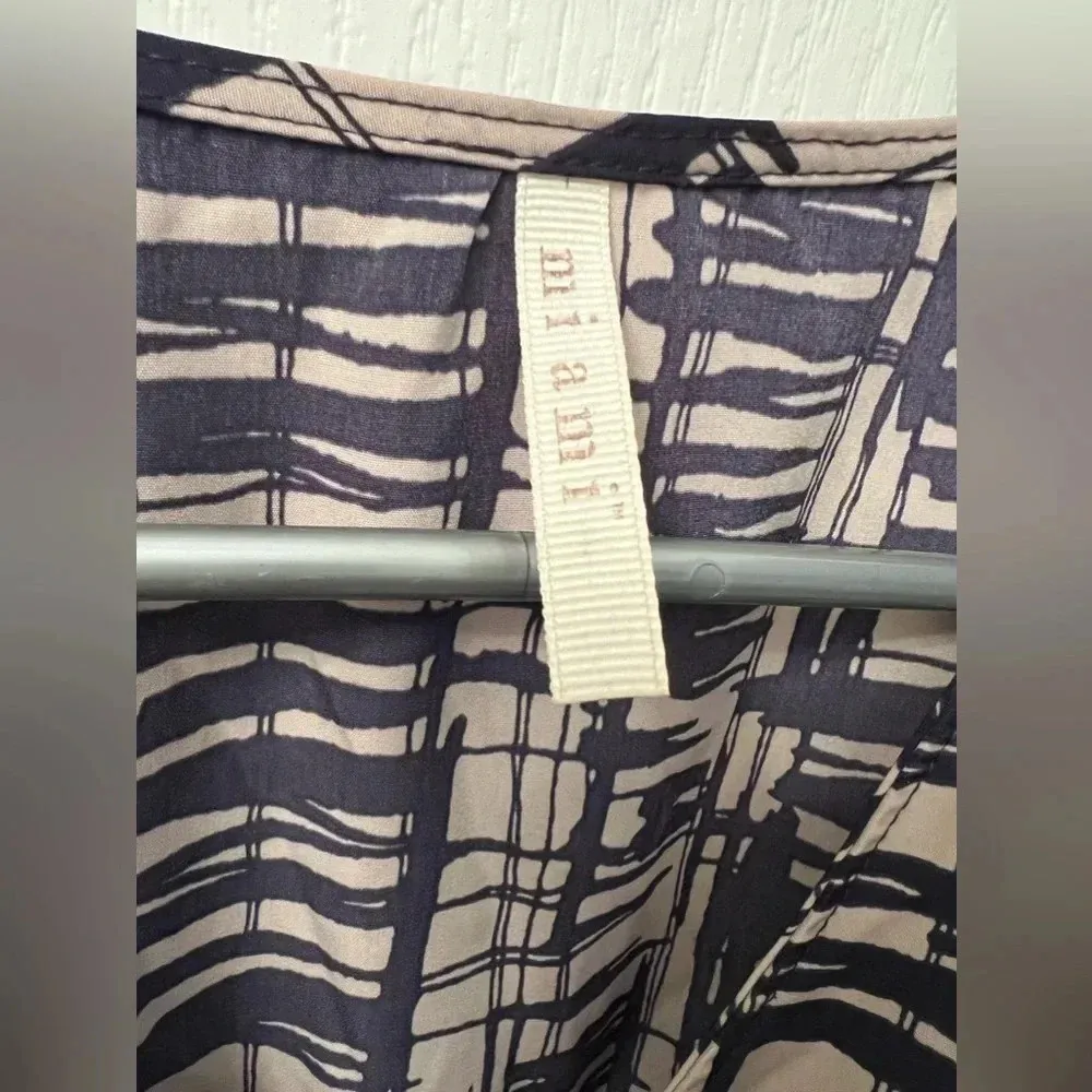 Women’s Miami dress size small - Image 5