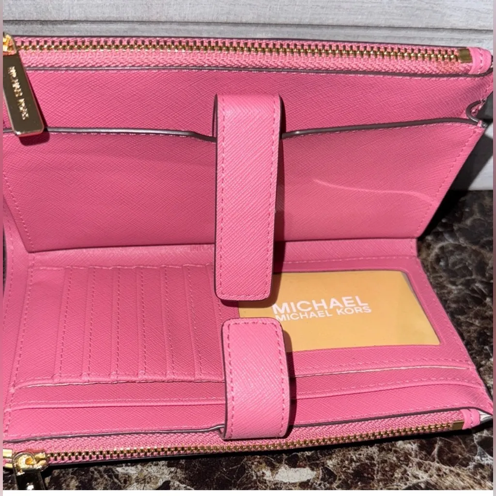 Michael Kors Jet Set Travel Double Zip Leather Wristlet Saffiano Leather Pink - Image 6