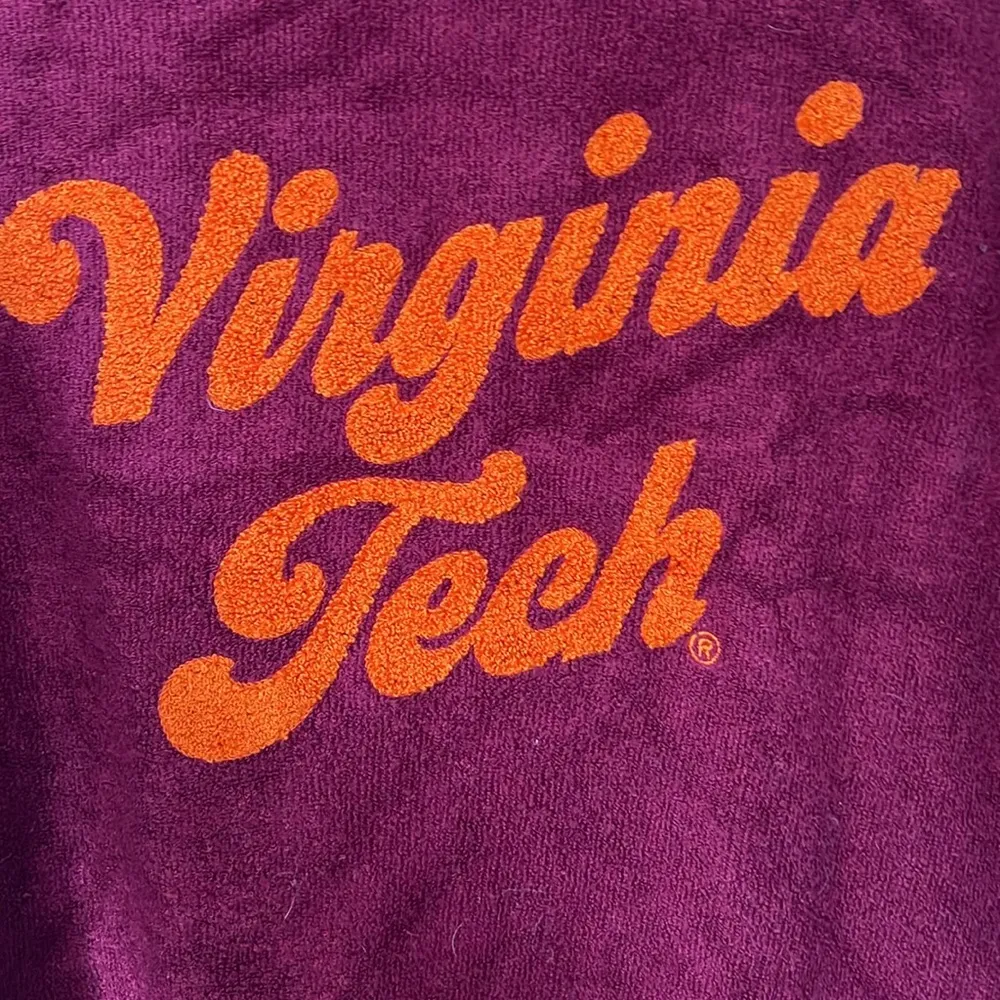 Virginia Tech Women's Maroon Long Sleeve Top Sz Small - Image 6