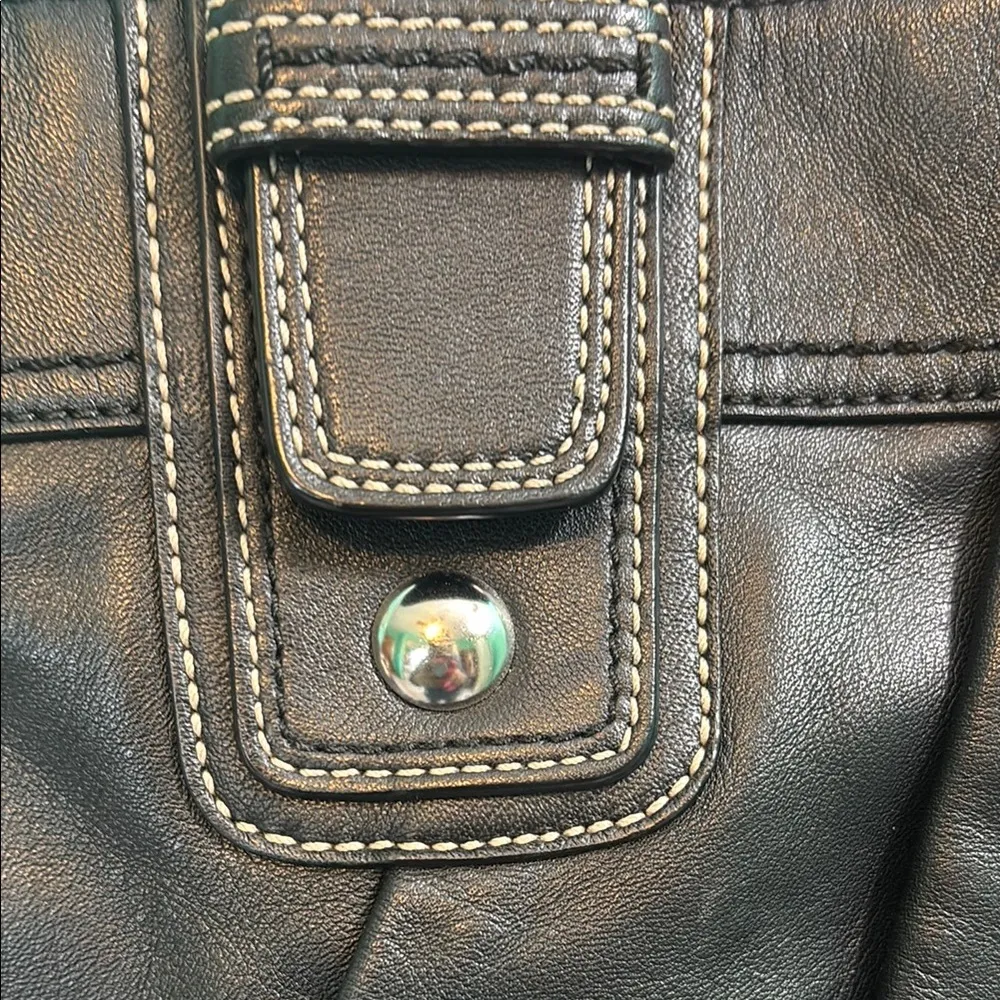 Coach  Soho Pleated Black Leather Shoulder Purse - Image 4
