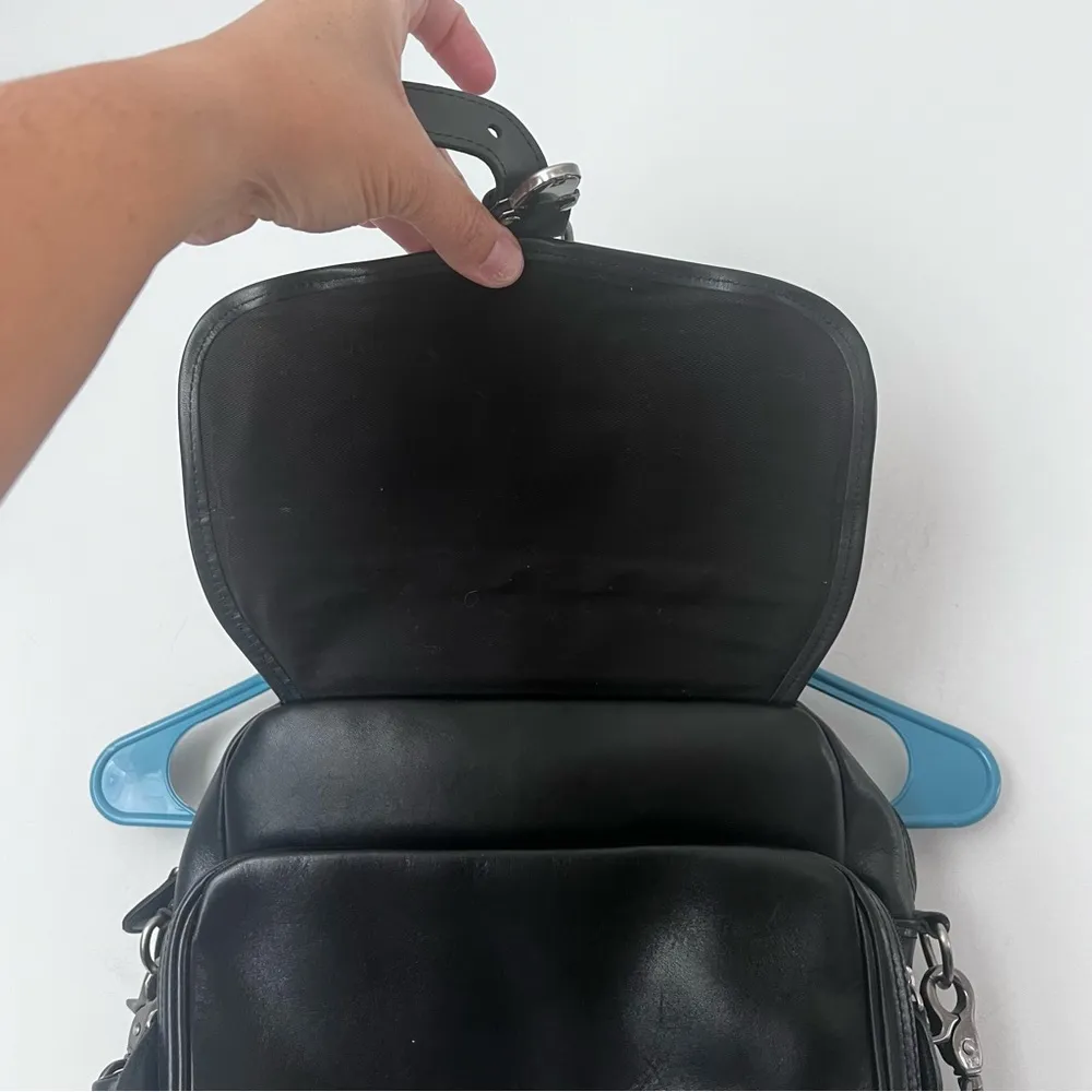 Vintage L.L. Bean All Black Leather Messenger Bag - Image 7