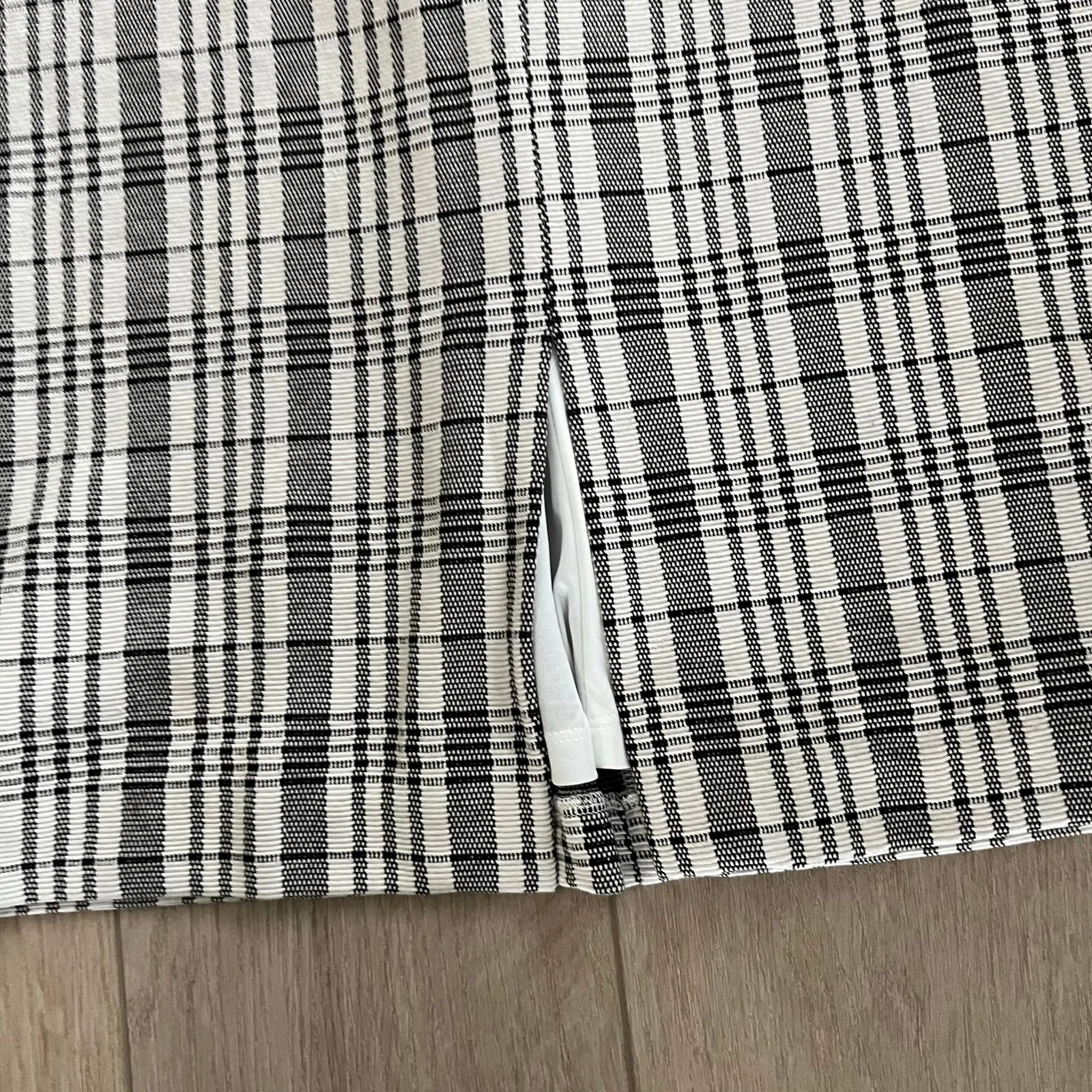 Ann Taylor Women's Black and White Plaid Sheath Dress Size 14 - Image 7